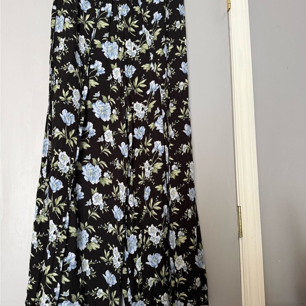 American Eagle Outfitters Black and Blue Floral boho split side pants